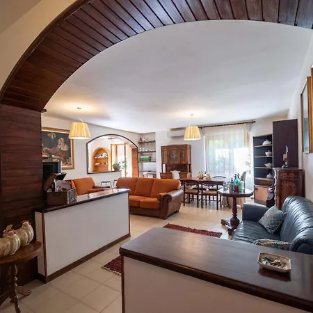 Apartamento Casa Aurora - Elegante Vista Giardino
